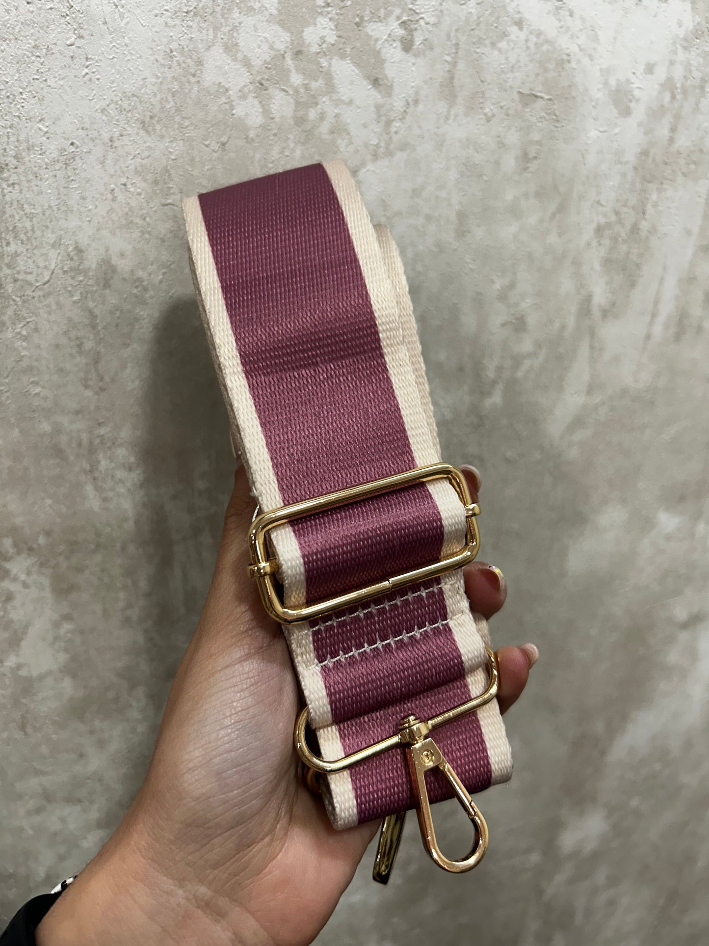 Doble línea morada