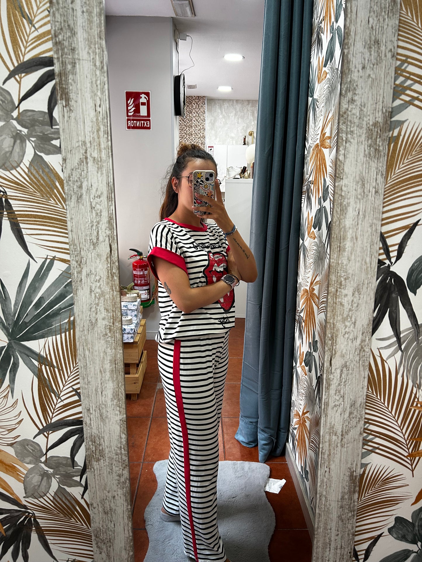 Conjunto Sara