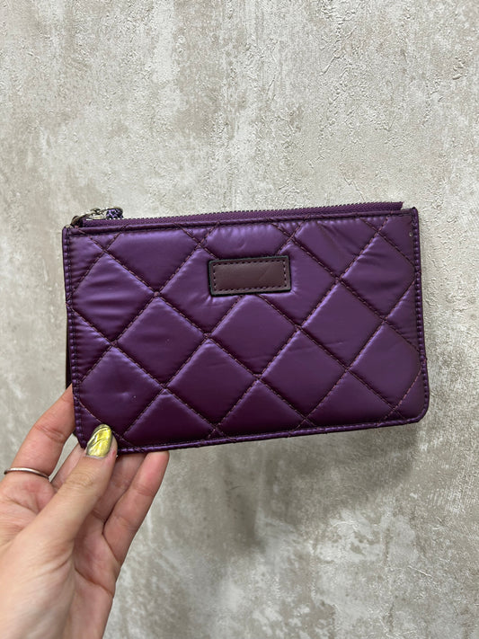 Cartera morada