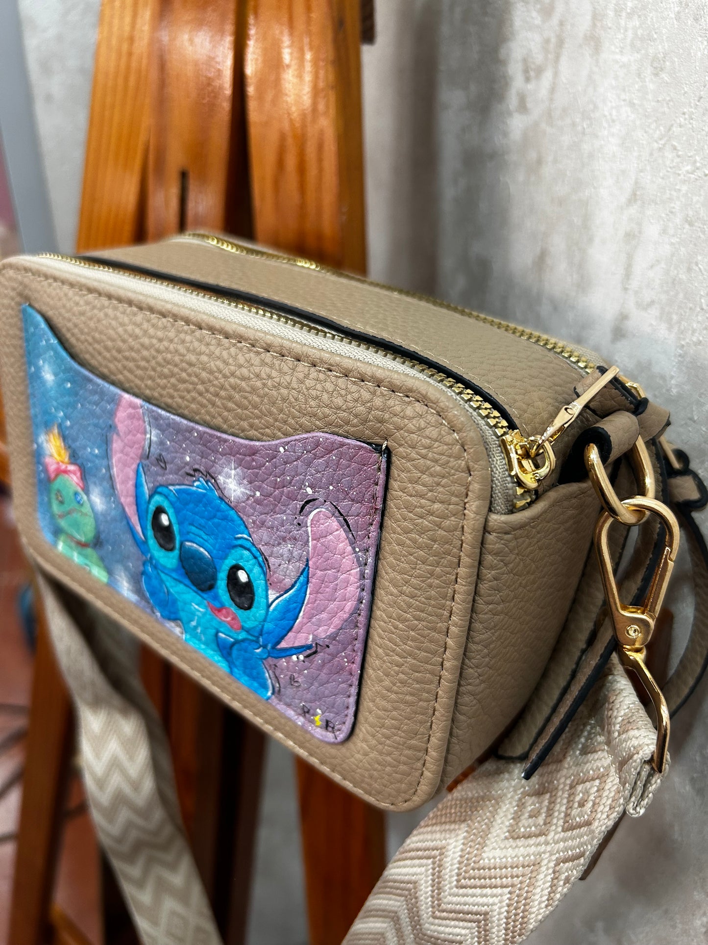 Bolso stitch