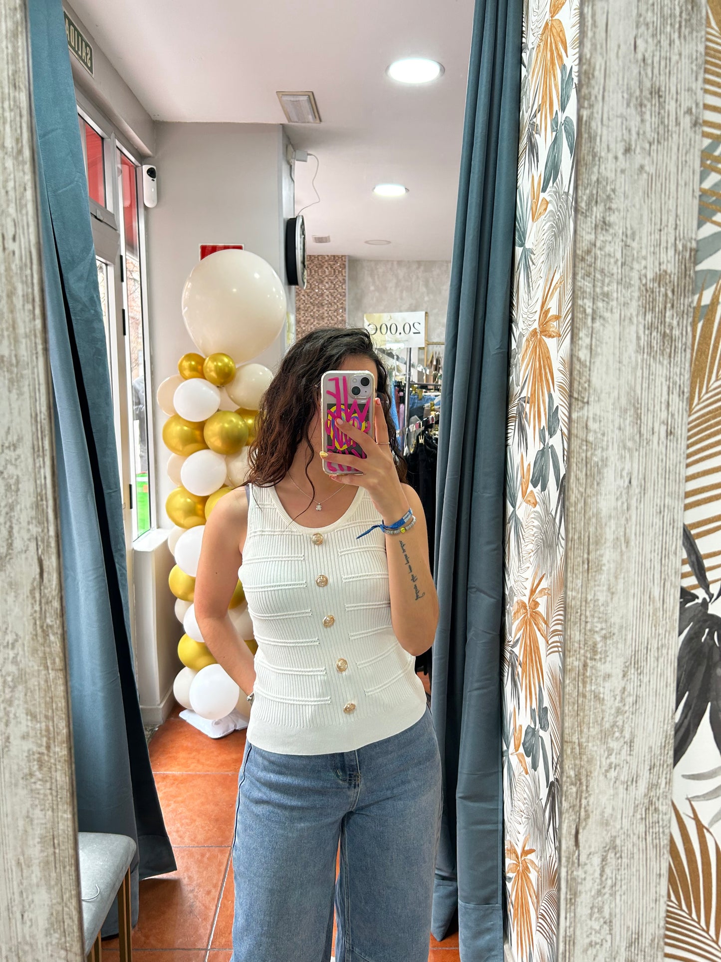 Camiseta botones blanca