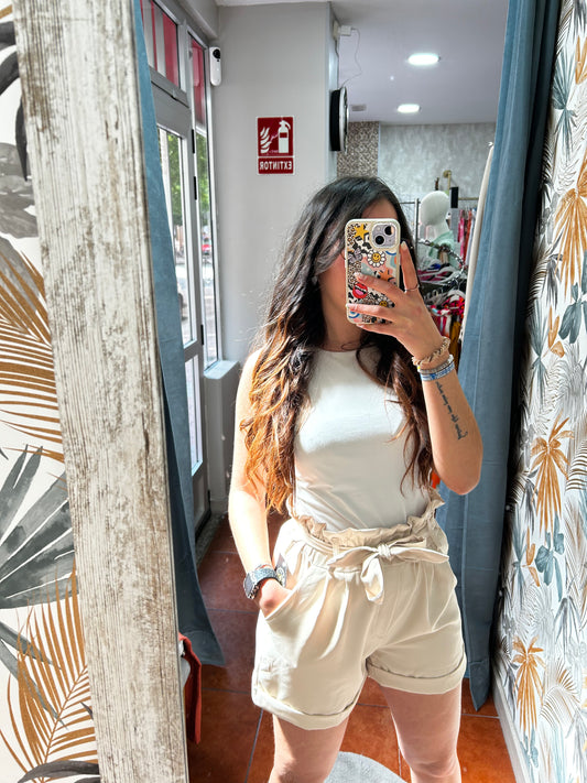 Pantalón corto lazo