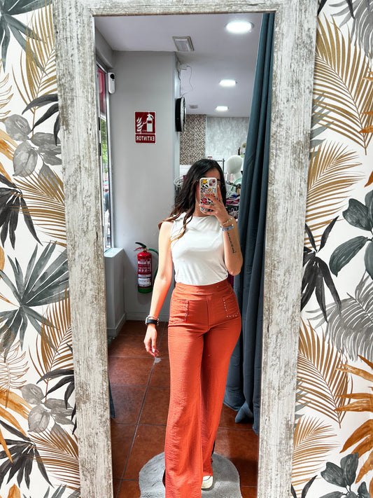 Pantalón acampanado teja