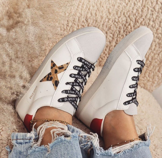 Playeras cordones negros