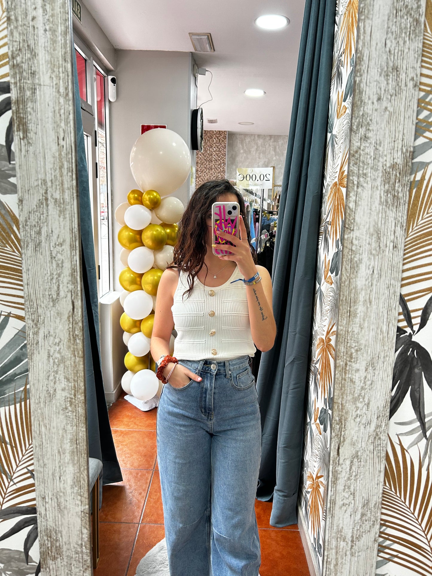 Camiseta botones blanca